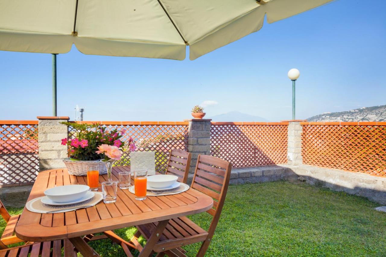 سورينتو Shanti Home - Restaurant Di Aversano Salvatore المظهر الخارجي الصورة