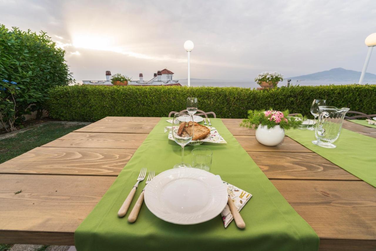 سورينتو Shanti Home - Restaurant Di Aversano Salvatore المظهر الخارجي الصورة